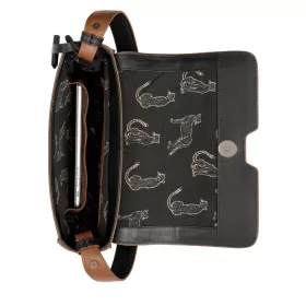    Čierna dámska kožená taška cez rameno Burkely Mystic Maeve