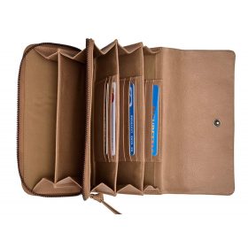    Burkely Antik Avery tmavohnedá dámska kožená peňaženka s RFID ochranou