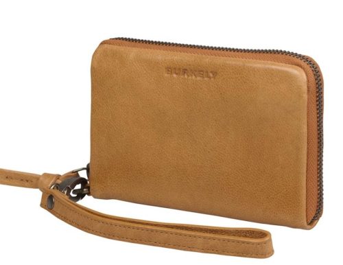  Hnedá kožená peňaženka Burkely Soft Skylar s RFID ochranou