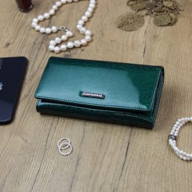    Gregorio PT-100 zelená dámska kožená peňaženka 18,5 x 10 x 3,5 cm