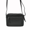  Dámska kožená kabelka cez rameno Pierre Cardin FRZ 1591 pieskovej farby 22 x 16 x 9 cm