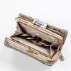  Dámska kožená peňaženka Peterson PTN 425214-BF striebornej farby 9 x 13 x 3,5 cm