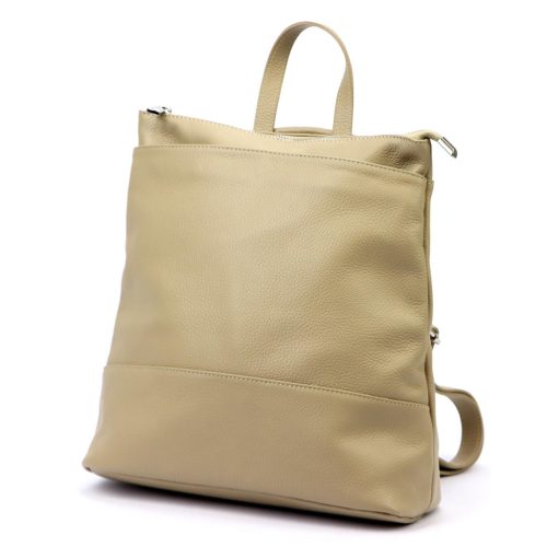  Dámsky kožený batoh Luka 24-032 V2 béžovej farby 30 x 32 x 15 cm