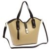  Dámska kožená kabelka cez rameno Luka 24-079 béžovej farby 38 x 28 x 13 cm