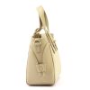  Dámska kožená kabelka Luka 24-092 béžovej farby, crossbody 31 x 20 x 12 cm