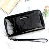  Dámska lakovaná peňaženka Pierre Cardin 02 LEAF-N 118 čierna 20 x 11 x 4 cm