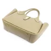 Dámska kožená kabelka cez rameno, crossbody kabelka Luka 25-061 béžovej farby 39 x 26 x 14 cm