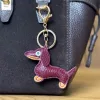  Dámsky doplnok z hovädzej kože Florence BRE-DOG-2 bordovej farby 8,5 x 5,5 x 1 cm
