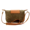  Dámska kožená kabelka cez rameno, crossbody kabelka Luka 26-007 v khaki a koňakovo hnedej farbe, 21 x 15 x 7 cm
