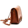  Dámska lesklá kožená crossbody kabelka Florence 58 koňakovohnedej farby 20 x 15 x 7 cm