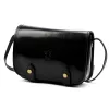  Dámska čierna lesklá kožená crossbody kabelka Florence 58 20 x 15 x 7 cm