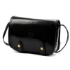  Dámska čierna lesklá kožená crossbody kabelka Florence 58 20 x 15 x 7 cm