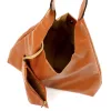  Dámska kožená kabelka cez rameno Luka 26-082 v koňakovo hnedej farbe 50 x 42 x 11 cm