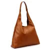  Dámska kožená kabelka cez rameno Luka 26-082 v koňakovo hnedej farbe 50 x 42 x 11 cm