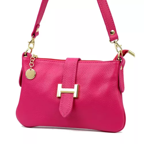 Luka 25-068 magenta női bőr válltáska oldalpánttal 25 x 16 x 5 cm