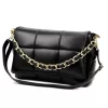  Dámska kožená crossbody kabelka Camilla PREMIUM 10.011 čierna s retiazkovým uchom 33 x 20 x 12 cm