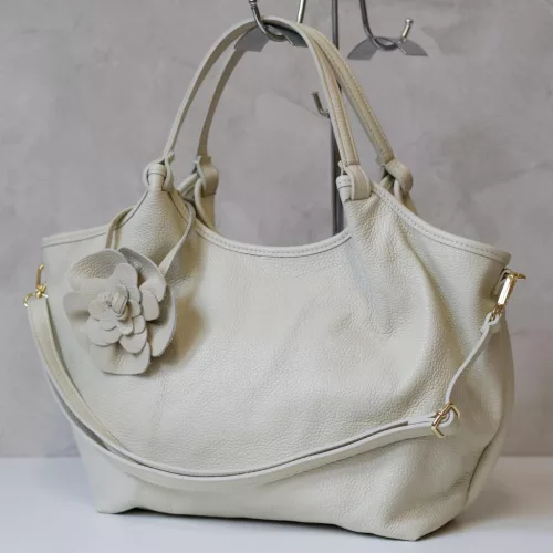 Luka 26-031 DOLLARO + FLOWER bézs női bőr kézitáska 42 x 26 x 13 cm