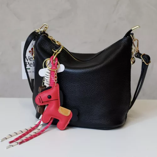 Luka 26-110 DOLLARO + CHOCO-HORSE fekete női bőr kézitáska