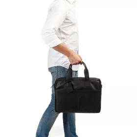    Čierna kožená taška na notebook Burkely Vintage River, bočná taška 15,6''