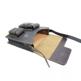    Bočná pánska sťahovacia taška z hovädzej kože Blažek 27 x 24 cm.