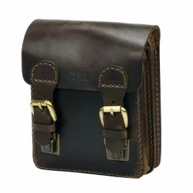    Malá sťahovacia kožená taška cez rameno so zastrčeným uzáverom