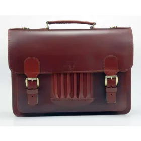    Pánska kožená aktovka so šiestimi držiakmi na perá, 41 x 29 cm.