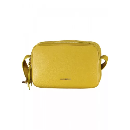  Žltá dámska kožená crossbody kabelka Coccinelle, taška cez rameno 23 x 15 x 9 cm