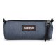  Eastpak: Cylindrický držiak na pero Benchmark Single Crafty Jeans