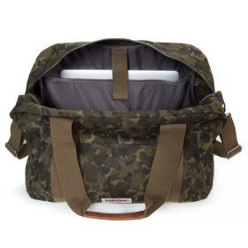    Eastpak Deve L Camo čierna cestovná taška s priehradkou na notebook 15"