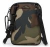  Bočná kabelka Buddy Camo Eastpak, malá crossbody kabelka