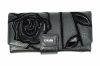  Dámska kožená peňaženka Giudi kombinovaná čiernym prešívaným kvetinovým vzorom