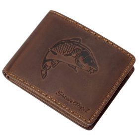    Rybárska kožená peňaženka GreenDeed s potlačou kapra, RFID ochrana