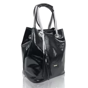    Dámska lakovaná čierna taška cez rameno Zellia, bočná taška